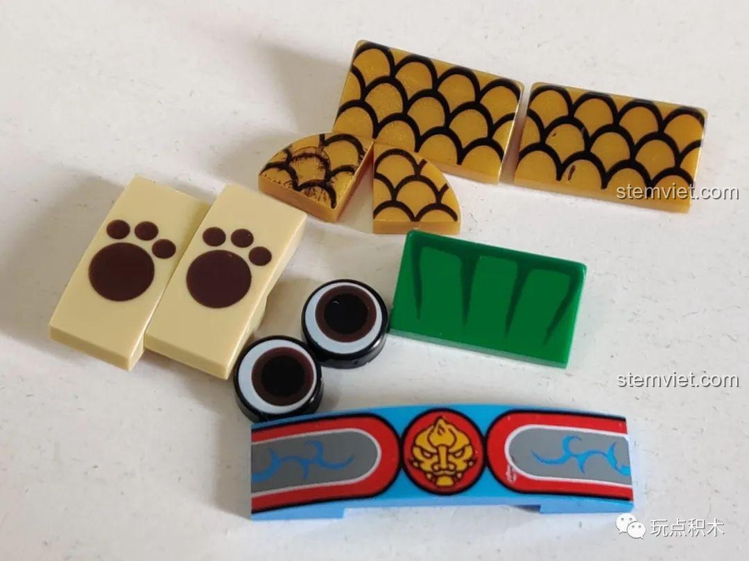 Ba mô hình lắp ráp GUDI Ngự Hoàng Vạn Tuế 52051, 52052, 52053 từ nhiều góc độ.