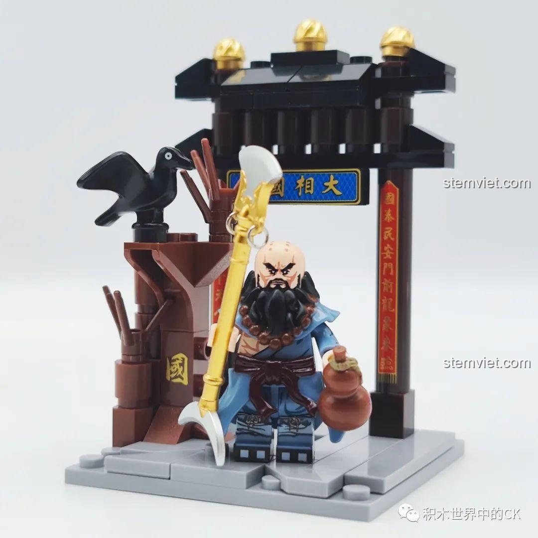 Bộ lắp ráp Decool 10804 Dương Chí khi mở hộp, bao gồm sách hướng dẫn, thẻ bài, đế trưng bày và các túi mảnh ghép.