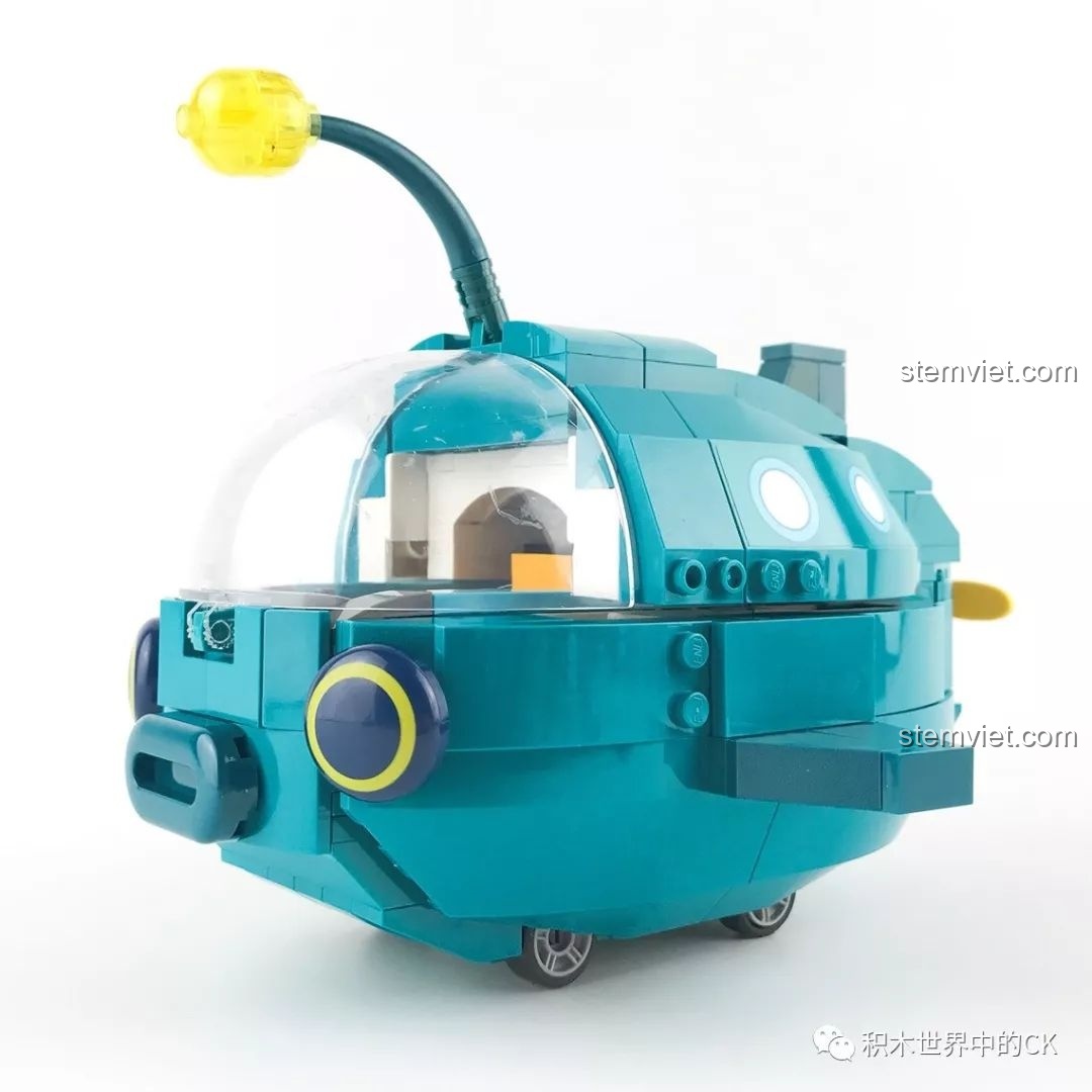 Thành phẩm bộ lắp ráp Tàu Ngầm Cá Đèn Lồng Octonauts cho bé từ 6 tuổi, thiết kế đẹp mắt và chắc chắn.