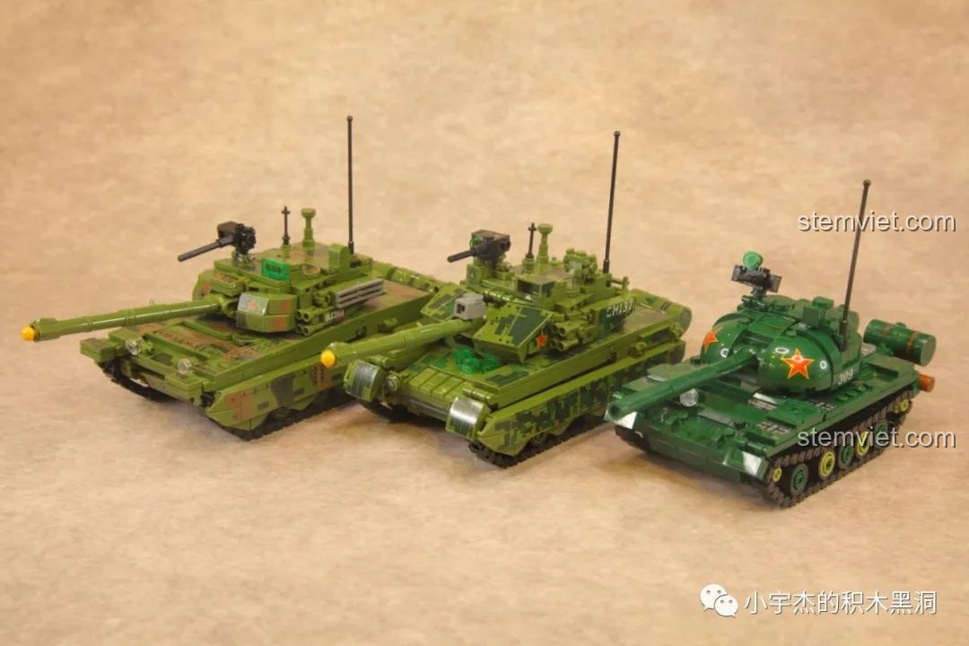 Góc nhìn khác của bộ ba xe tăng SEMBO, bao gồm Xe tăng Type 59 203105, thể hiện sự phong phú.