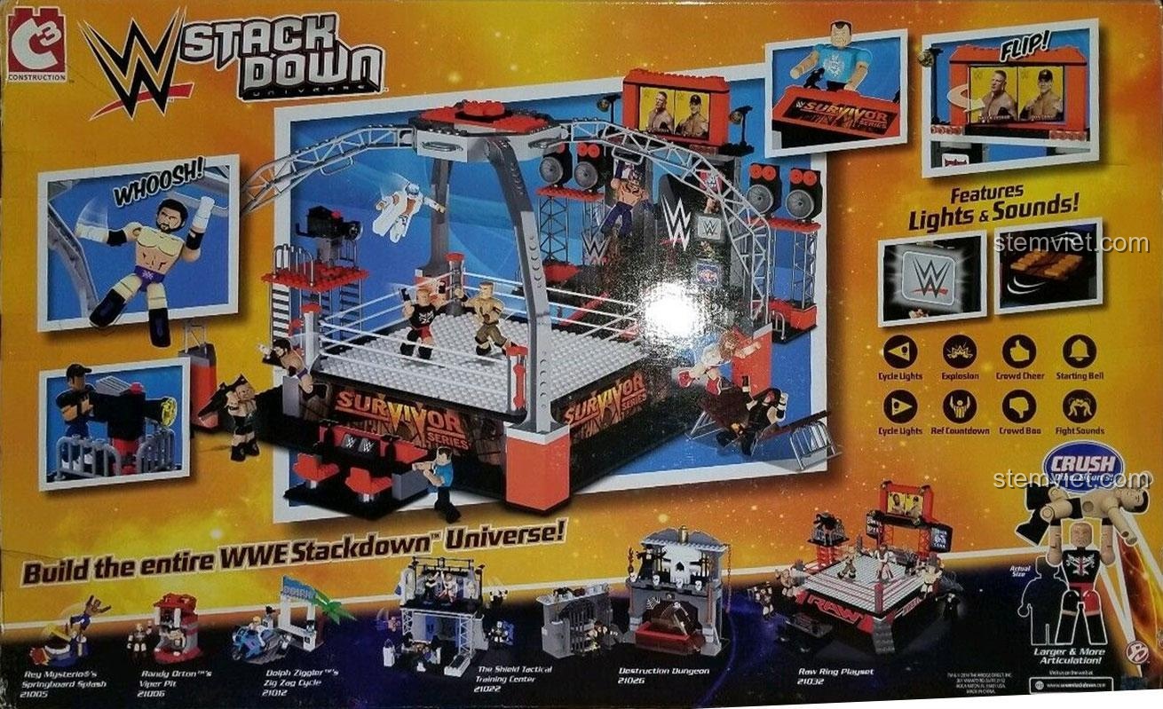 Mặt sau hộp đồ chơi mô hình Võ đài đấu vật WWE 21041, thể hiện các tính năng bật nhảy, đèn và âm thanh.