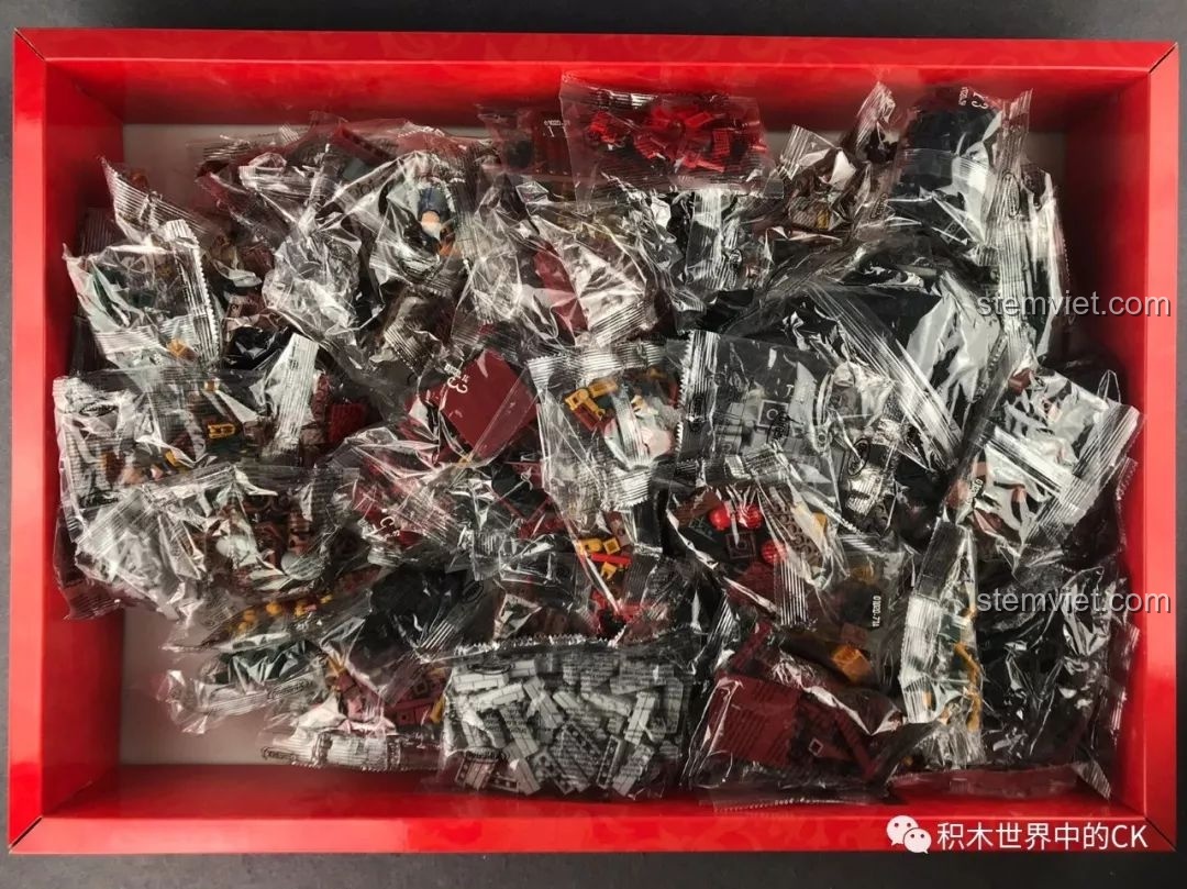 Toàn bộ các túi mảnh ghép nhựa ABS bên trong hộp bộ xếp hình Sân khấu kịch Trung Hoa cho trẻ em 14 tuổi.