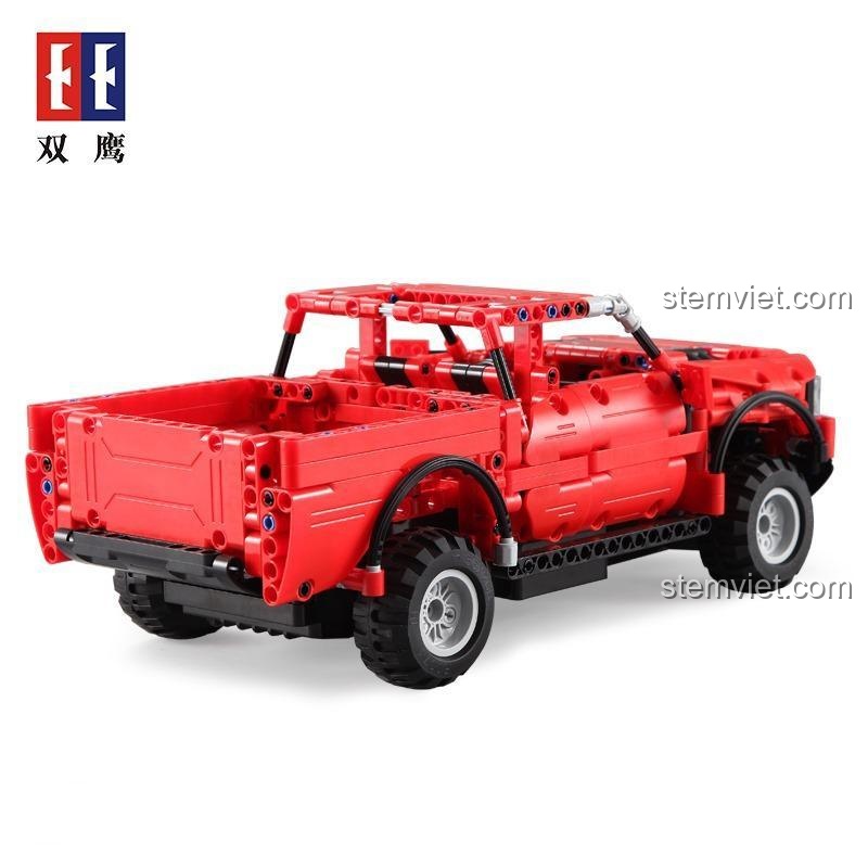 Đuôi xe của bộ đồ chơi CaDA C51005 Xe Bán Tải Đỏ, chi tiết chân thực, đồ chơi điều khiển từ xa cho bé trai 6 tuổi.