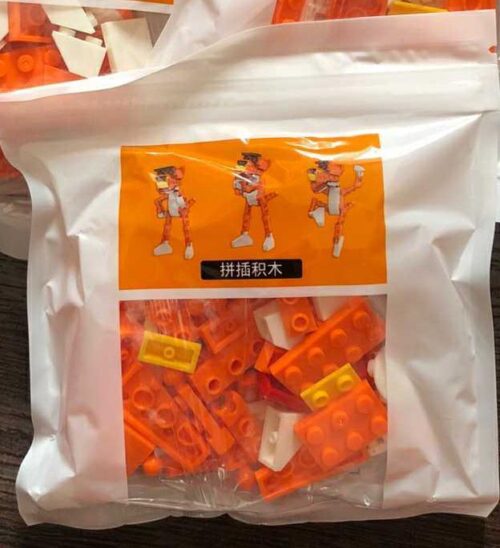 bộ lắp ghép Mô hình Cheetos Chester Cheetah đồ chơi lắp ghép Cheetos. Đồ chơi lắp ghép Cheetos Chester Cheetah 49001 cho bé 6 tuổi, giá tốt.