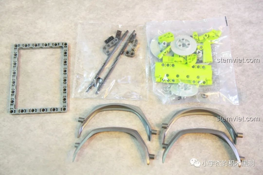 Các chi tiết đặc biệt trong bộ đồ chơi mô hình Quái thú địa Urus cho con trai 14+, gồm vòm bánh xe mới.