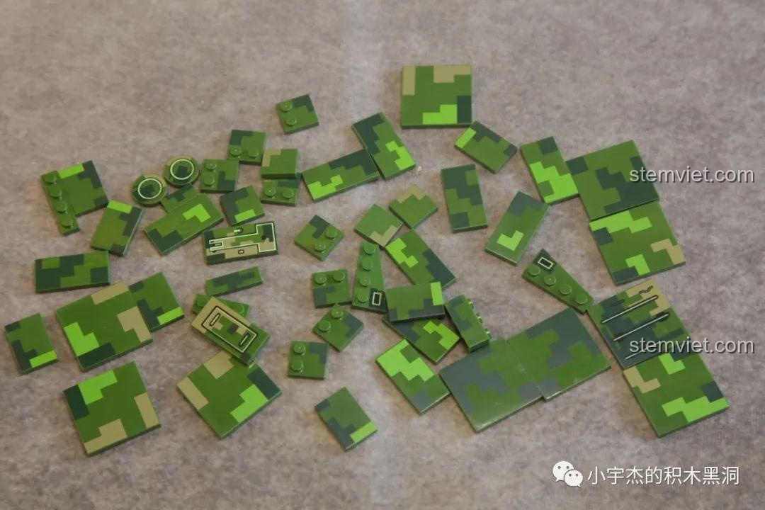 Cận cảnh số lượng lớn các chi tiết in camo độc đáo của bộ đồ chơi mô hình Panlos Brick giá rẻ.