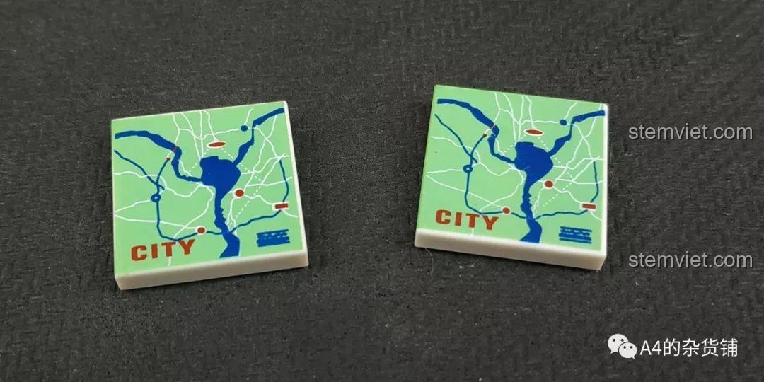 Hai chi tiết gạch in hình bản đồ thành phố trong bộ KAZI KY82010 Xe tăng Panzer IV F2.