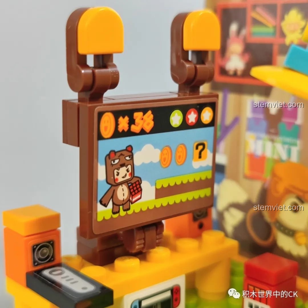 Cận cảnh màn hình TV đang chơi game trong bộ lắp ráp Bear Boy.