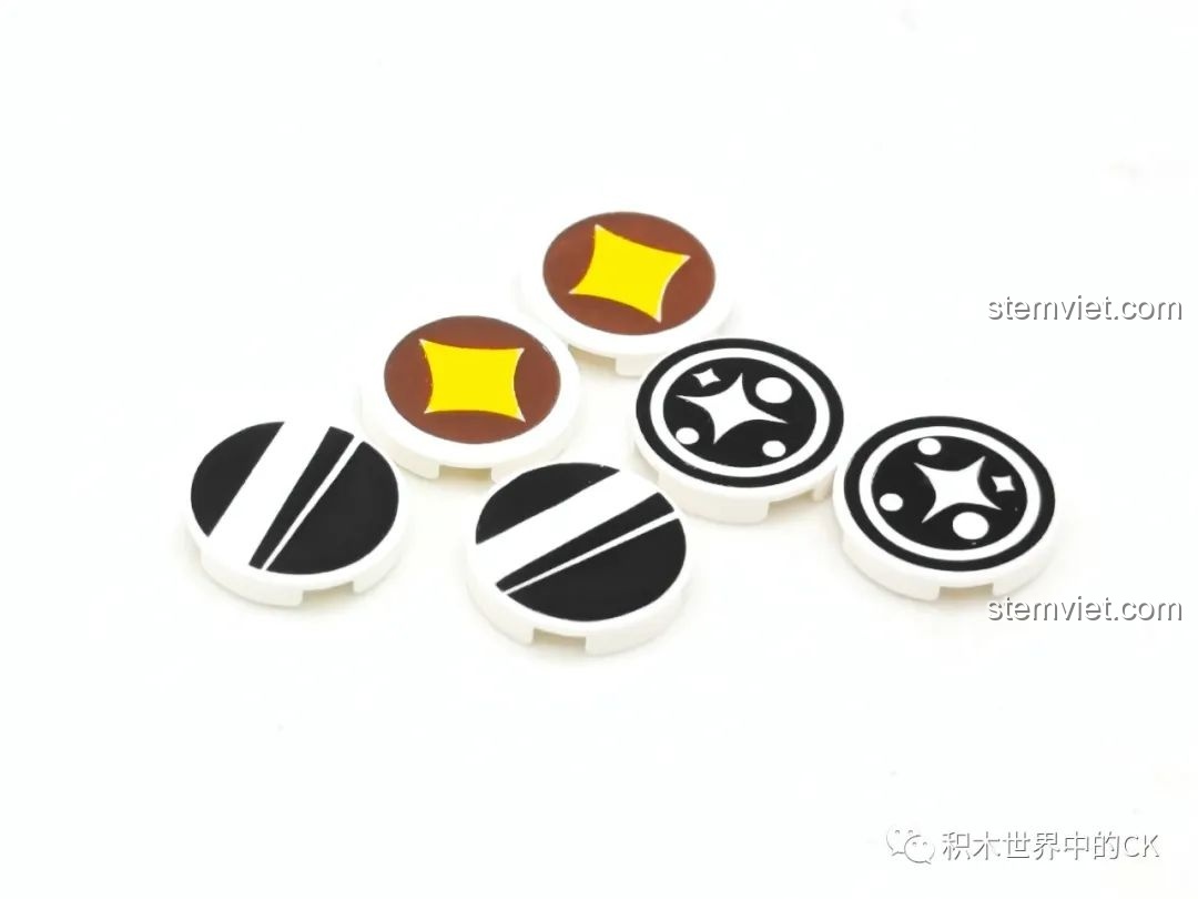 Các mảnh ghép mắt in hình có thể thay thế cho bộ lắp ghép Mèo xám DZ6118, tạo ra nhiều biểu cảm khác nhau.