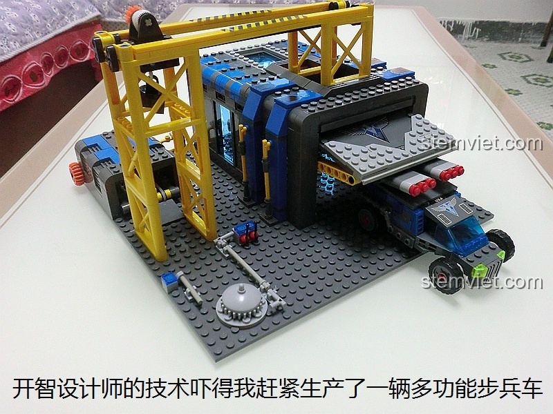 Đánh giá KAZI KY 81010 War Factory phe Đồng Minh sau khi lắp ráp hoàn chỉnh cùng xe chiến đấu đa năng IFV.