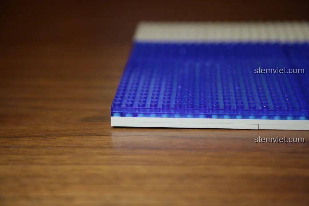 Phần đế 3 lớp của mô hình Cầu Tàu Đánh Cá sau khi hoàn thành, rất phẳng và chắc chắn.