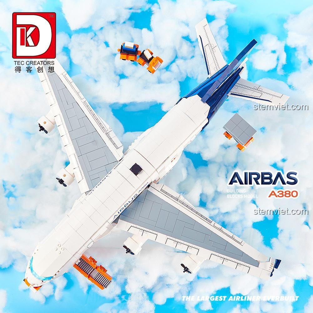 Mô hình máy bay Airbus A380 DK 80008 nhìn từ trên xuống, cho thấy sự cân đối và tỉ mỉ trong từng mảnh ghép, đồ chơi mô hình chất lượng cao.