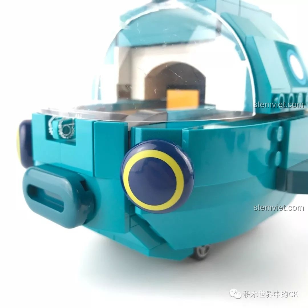 Tính năng mắt có thể cử động của bộ đồ chơi xếp hình QMAN 3703 giá hời, tạo biểu cảm ngộ nghĩnh.