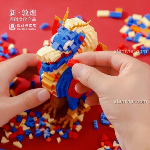 Mô hình Rồng Thần Đôn Hoàng Dunhuang Academy DH-SL với chi tiết tinh xảo, kích thước phù hợp để trưng bày, đồ chơi lắp ráp cho bé trai 12 tuổi.