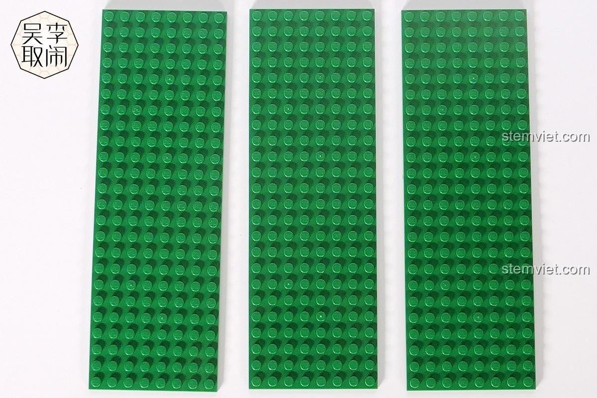 Các túi mảnh ghép của bộ lắp ráp Enlighten 2016 Vòng quay ngựa gỗ, 646 chi tiết