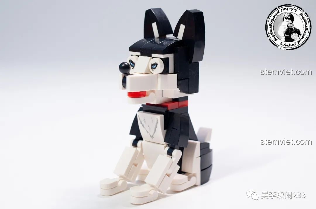 Mô hình lắp ráp Schnauzer Forange Block FC8283-6 nhìn từ phía sau, thể hiện chi tiết đuôi và dáng ngồi.