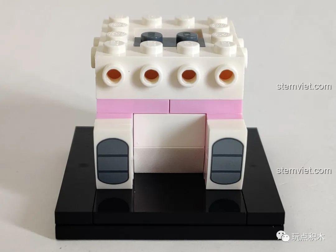 Logo chính thức của Ngự Hoàng Vạn Tuế GUDI, khẳng định bản quyền cho đồ chơi mô hình Ngự Hoàng Vạn Tuế.