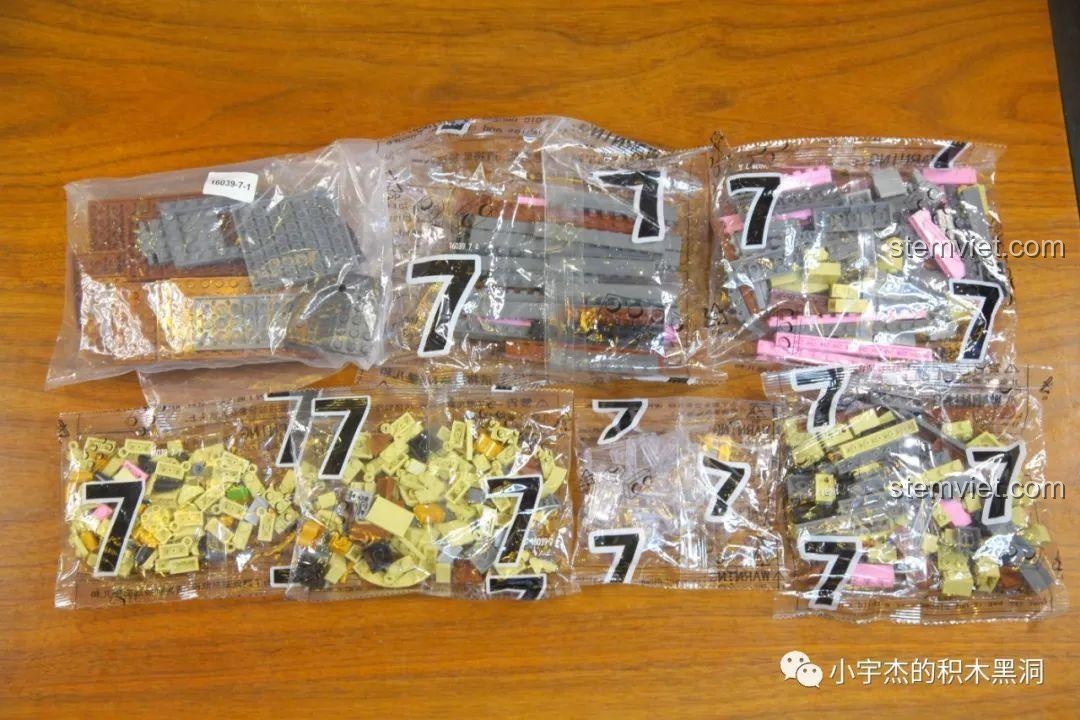 Chi tiết hầm gió thử chổi bên trong bộ đồ chơi xây dựng 16039, một chi tiết cơ khí thú vị.