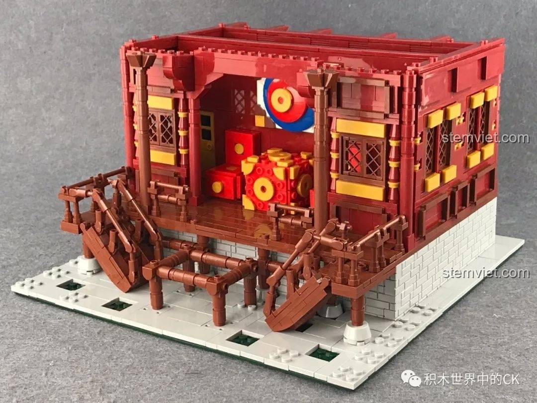 Hoàn thành hệ thống cột trụ và cầu thang hai bên của mô hình Công trình kiến trúc Trung Hoa 1020.