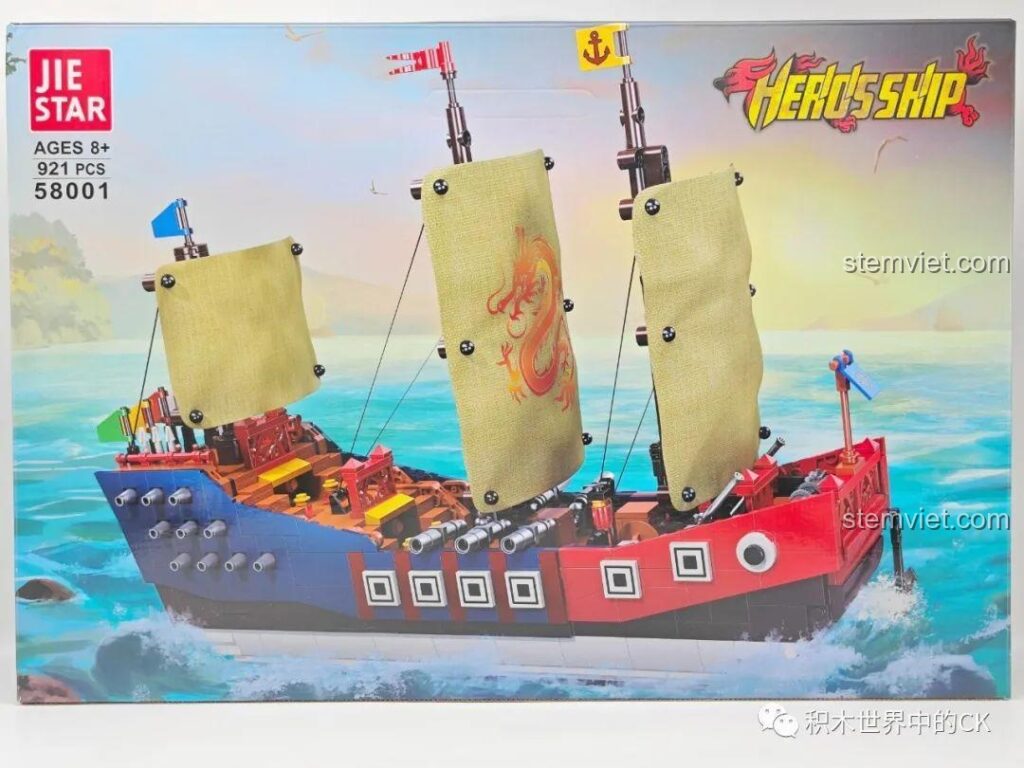 Hộp của bộ lắp ráp JIESTAR 58001 Chiến Hạm Trung Hoa với hình ảnh con tàu dũng mãnh trên biển, món quà cho bé trai 8 tuổi.