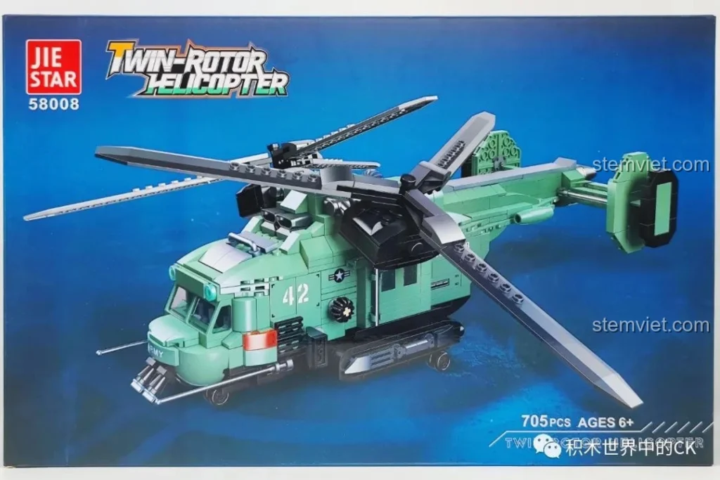 Hộp đồ chơi lắp ráp JIESTAR 58008 Trực thăng hai cánh quạt màu xanh quân sự, hiển thị mô hình hoàn chỉnh và thông tin sản phẩm.