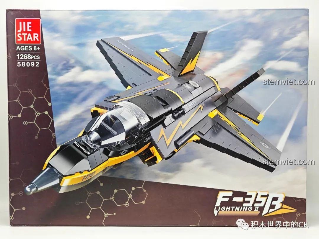 Mặt trước hộp bộ xếp hình Tia chớp tàng F-35B JIESTAR 58092, hiển thị hình ảnh mô hình máy bay hoàn chỉnh cực ngầu.