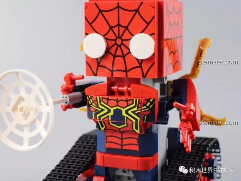 Sách hướng dẫn lắp ráp và bộ sticker cho mô hình Robot Siêu Nhân Mould King 13040.