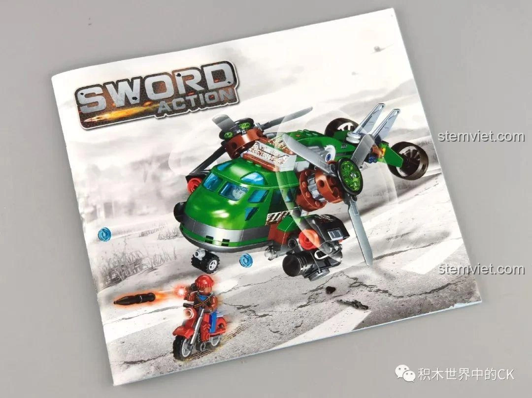 Sách hướng dẫn lắp ráp bộ Winner 5101 Trực thăng Đại bàng Xanh với tiêu đề 'Sword Action' và hình ảnh trực thăng.