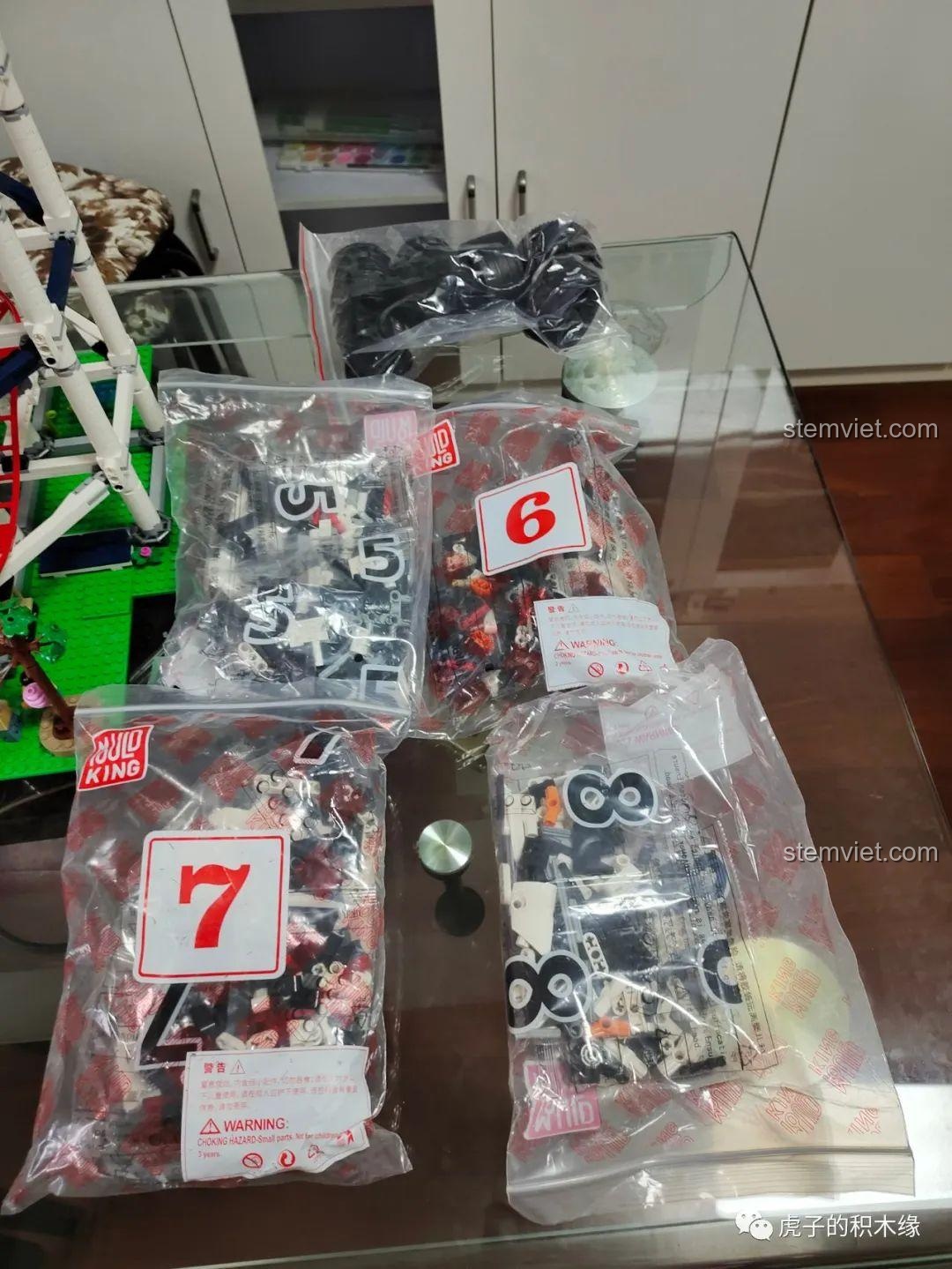 Các túi chi tiết từ 5-8 và bánh xe của Hypercar Koenigsegg One:1 13120S chất lượng cao.