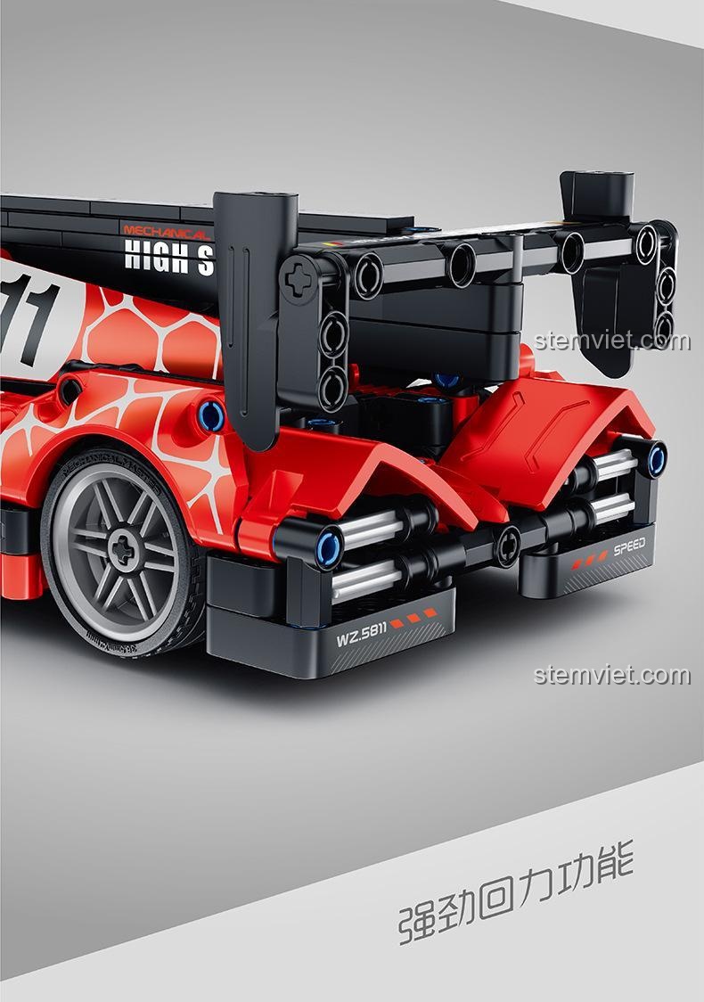 Cận cảnh phần đầu và bánh xe của Mô Hình Xe Đua IM.Master 5811, thể hiện chi tiết tinh xảo và thiết kế đèn pha độc đáo, đồ chơi lắp ghép giá tốt.