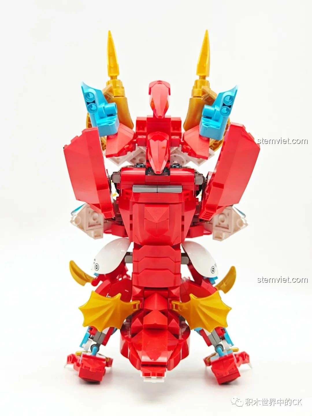 Mô hình Rồng Cơ Giáp Xích Diễm JAKI JK5138 đã hoàn thiện, nhìn từ góc sau bên phải.