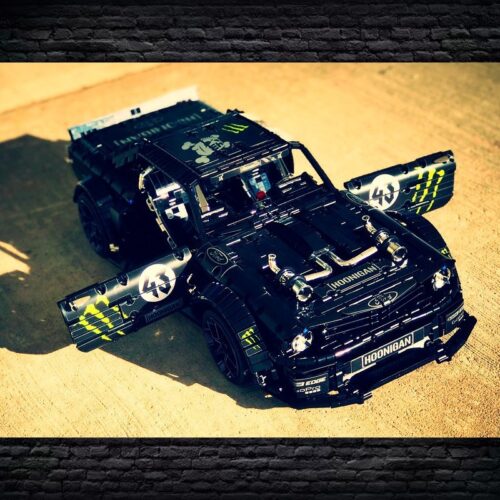 Bộ lắp ráp xe Ford Mustang Hoonicorn V2 Jie Star 90068B cho con trai 16 tuổi, chi tiết tinh xảo.