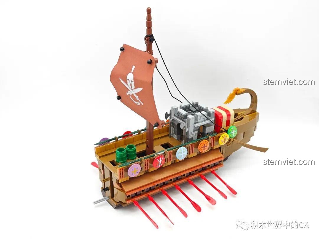 Chiến thuyền Spartan JIESTAR 58002 gần hoàn thiện, sẵn sàng giương buồm ra khơi.