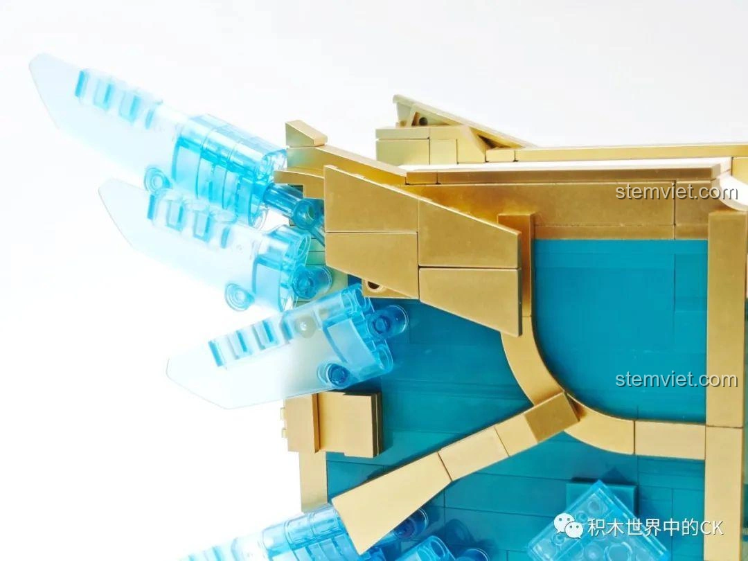 Cận cảnh ngăn bí mật bên trong mô hình JIESTAR 58102 Sách Thiên Không, chứa đựng những điều bất ngờ.