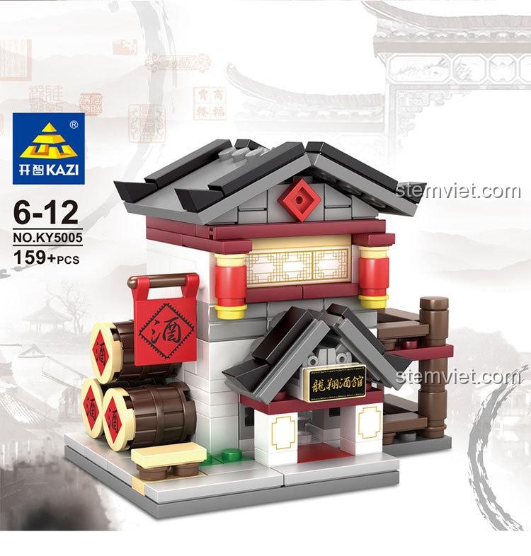 Hộp sản phẩm KAZI KY5005, một phần của bộ đồ chơi KAZI KY5005, thể hiện mô hình Tửu Quán Long Tường.