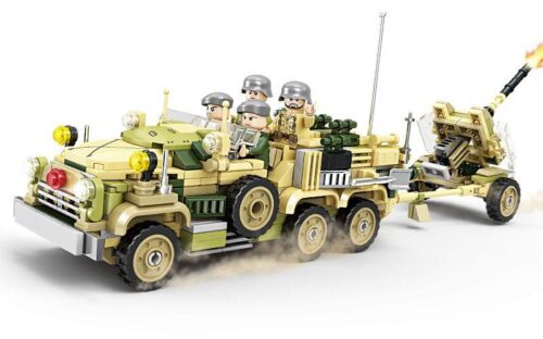 Mô hình hoàn chỉnh của bộ lắp ráp Xe tải quân sự Đức Kfz. 69 KAZI KY82063 sau khi lắp ráp, gồm xe tải 6 bánh và pháo kéo phía sau.