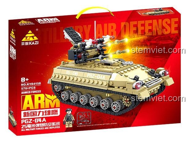 Hộp đồ chơi mô hình Xe chiến đấu phòng không PGZ-04A KAZI KY84158, hiển thị số chi tiết 578 mảnh và hình ảnh sản phẩm có đèn LED, phù hợp làm quà tặng.