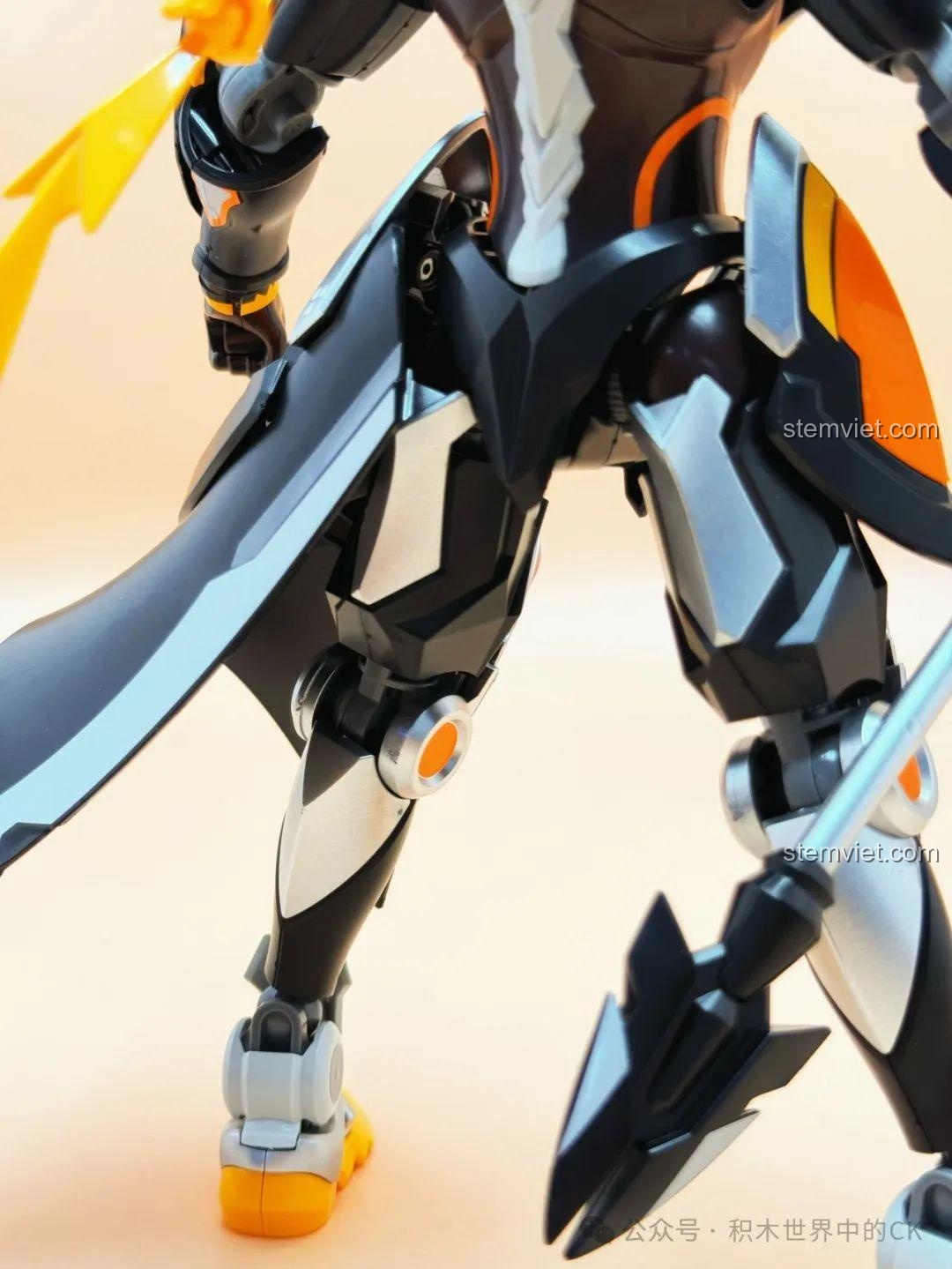 Chi tiết giáp chân và hông mô hình Tôn Sách Mạt Nhật Cơ Giáp Keeppley 78012, Keeppley 78012 cho con trai 14 tuổi, giá tốt