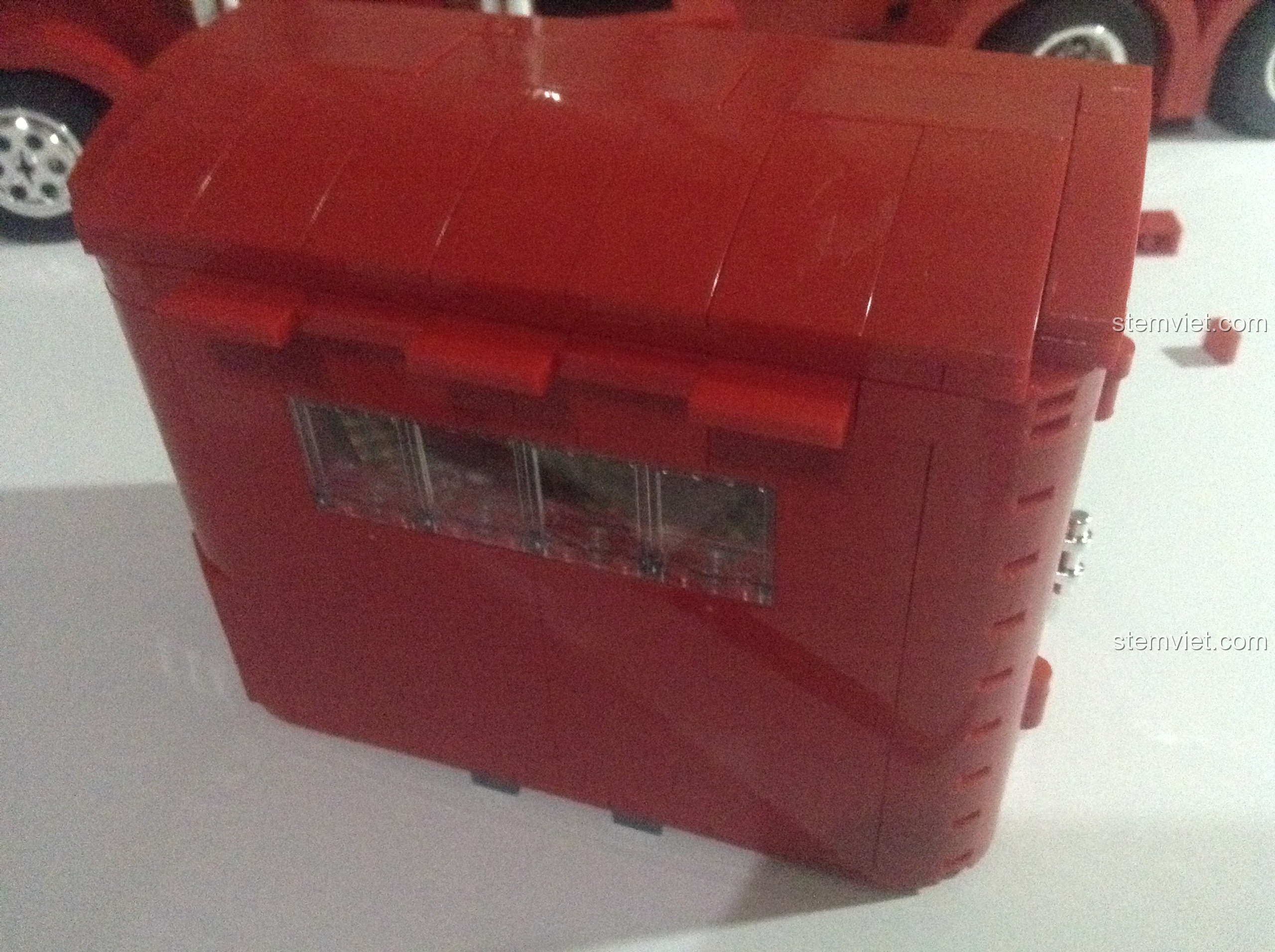 Khoang nghỉ hoàn chỉnh, một module riêng biệt có thể tháo rời khỏi xe.