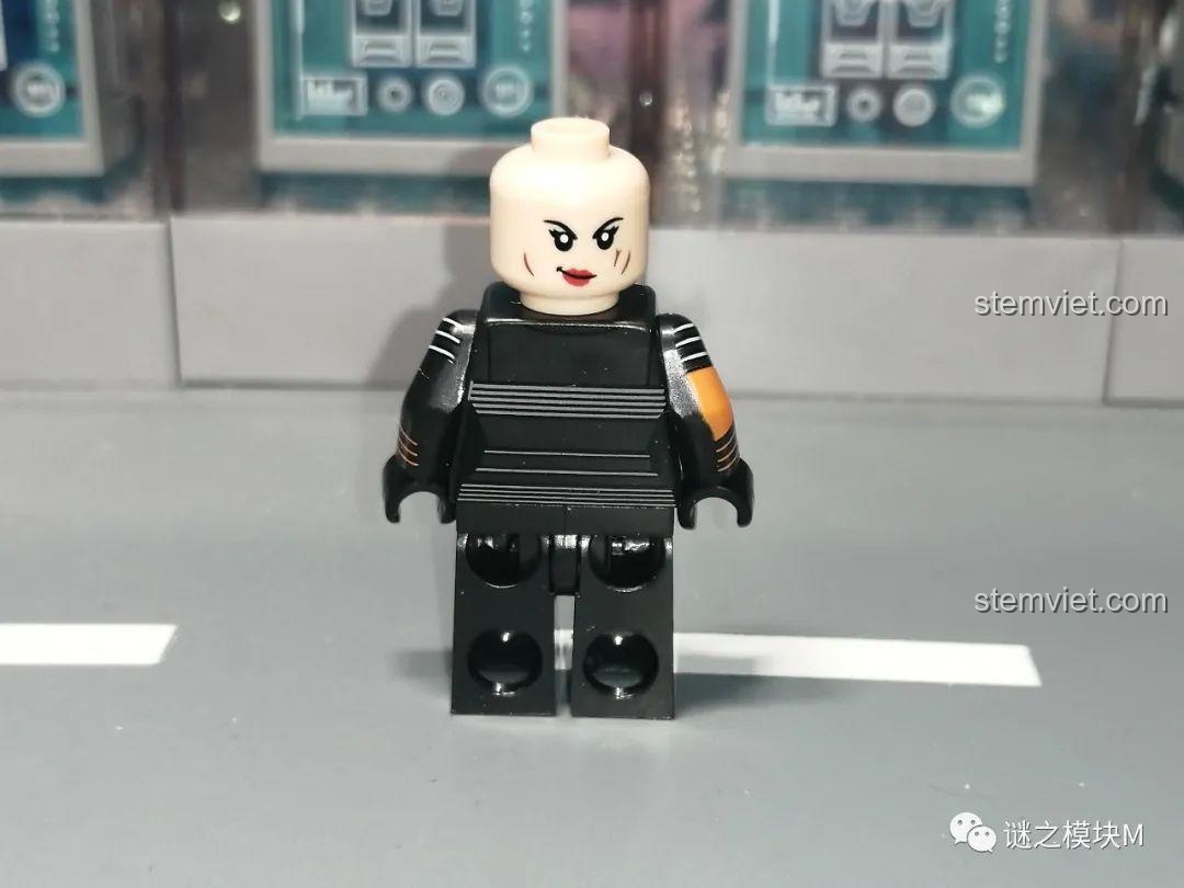 Đồ chơi mô hình Star Wars Koruit, Fennec Shand từ phía sau, bộ sưu tập nhân vật Star Wars.