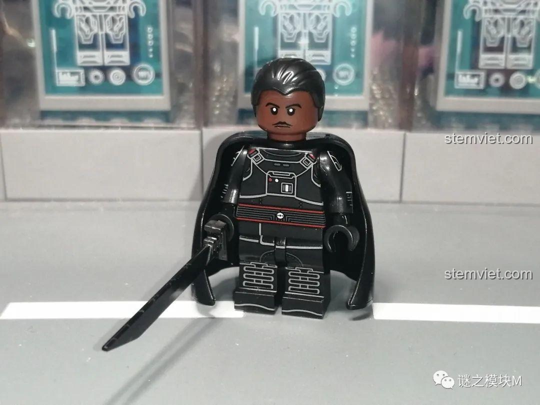 Minifigure Moff Gideon từ bộ lắp ghép Minifigures Chiến tranh giữa các vì sao Koruit XP-340, chi tiết in ấn rõ ràng, đồ chơi mô hình chất lượng cao.