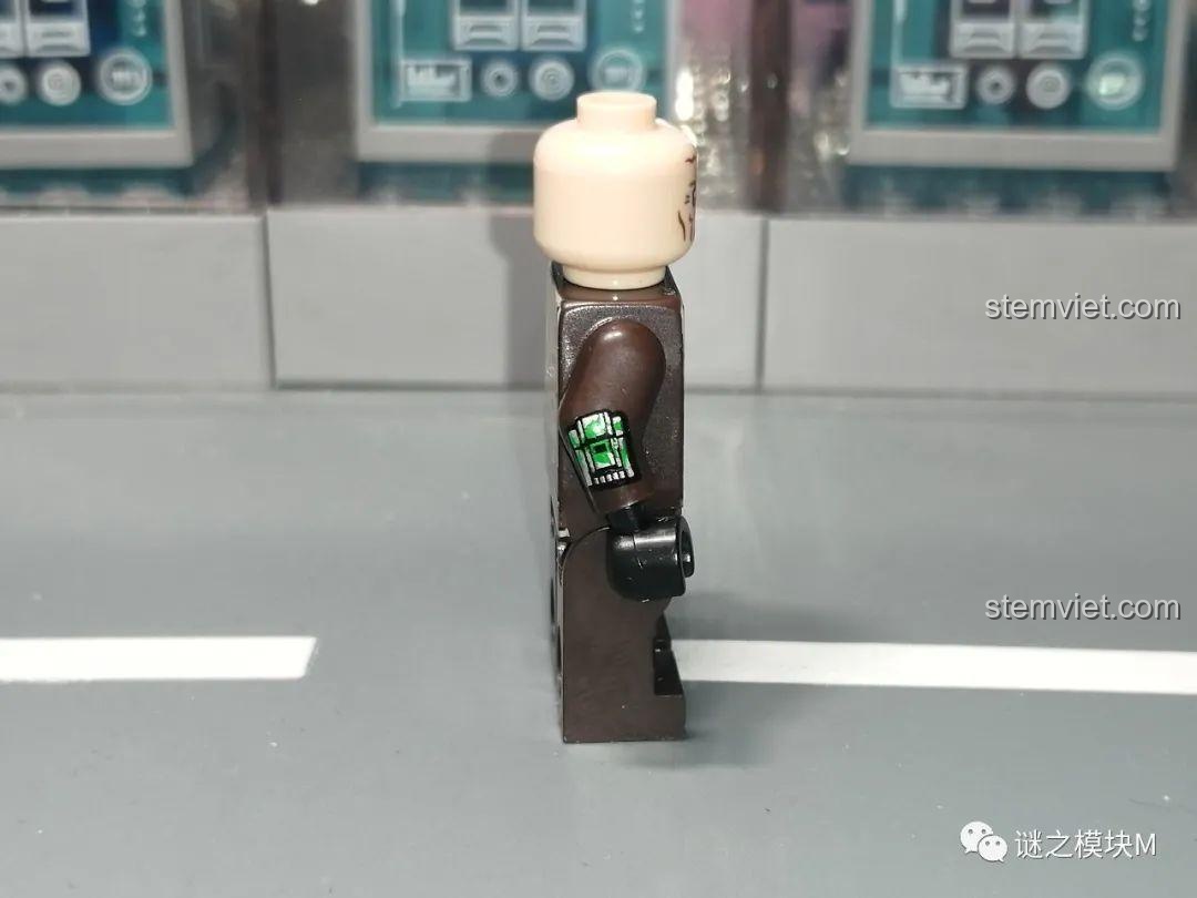 Minifigure Artillery Stormtrooper từ bộ đồ chơi Chiến tranh giữa các vì sao, in ấn tốt.