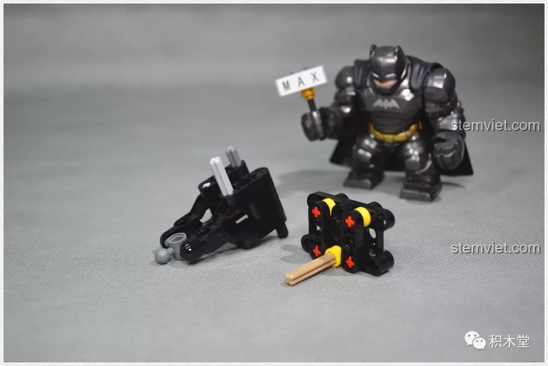 Lắp ráp hệ thống treo trước cho đồ chơi mô hình Xe đua Công thức 1 Sembo đáng tiền.