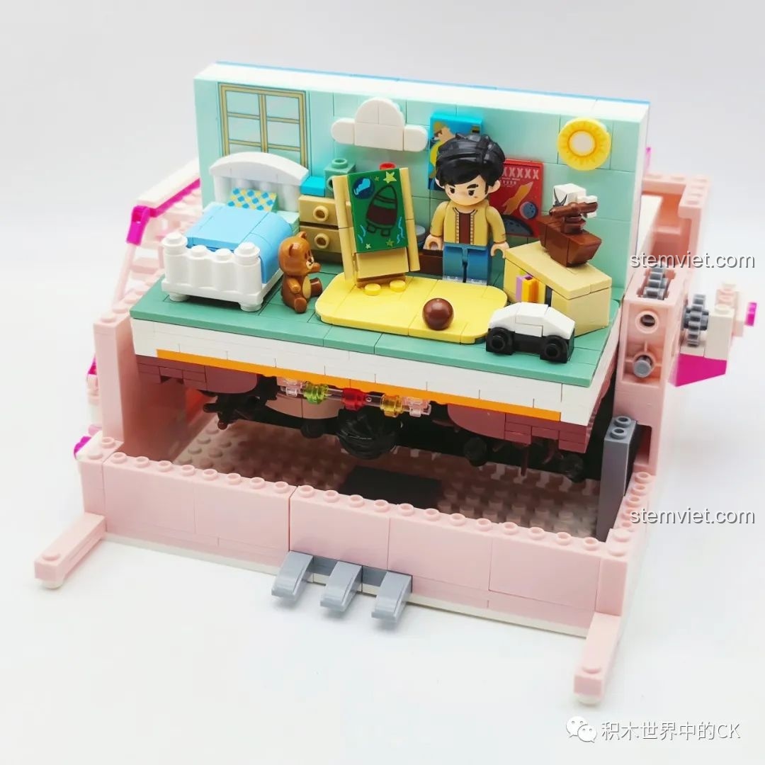 Lắp ráp khối bối cảnh vào khung đàn piano của bộ Keeppley DZ0155.