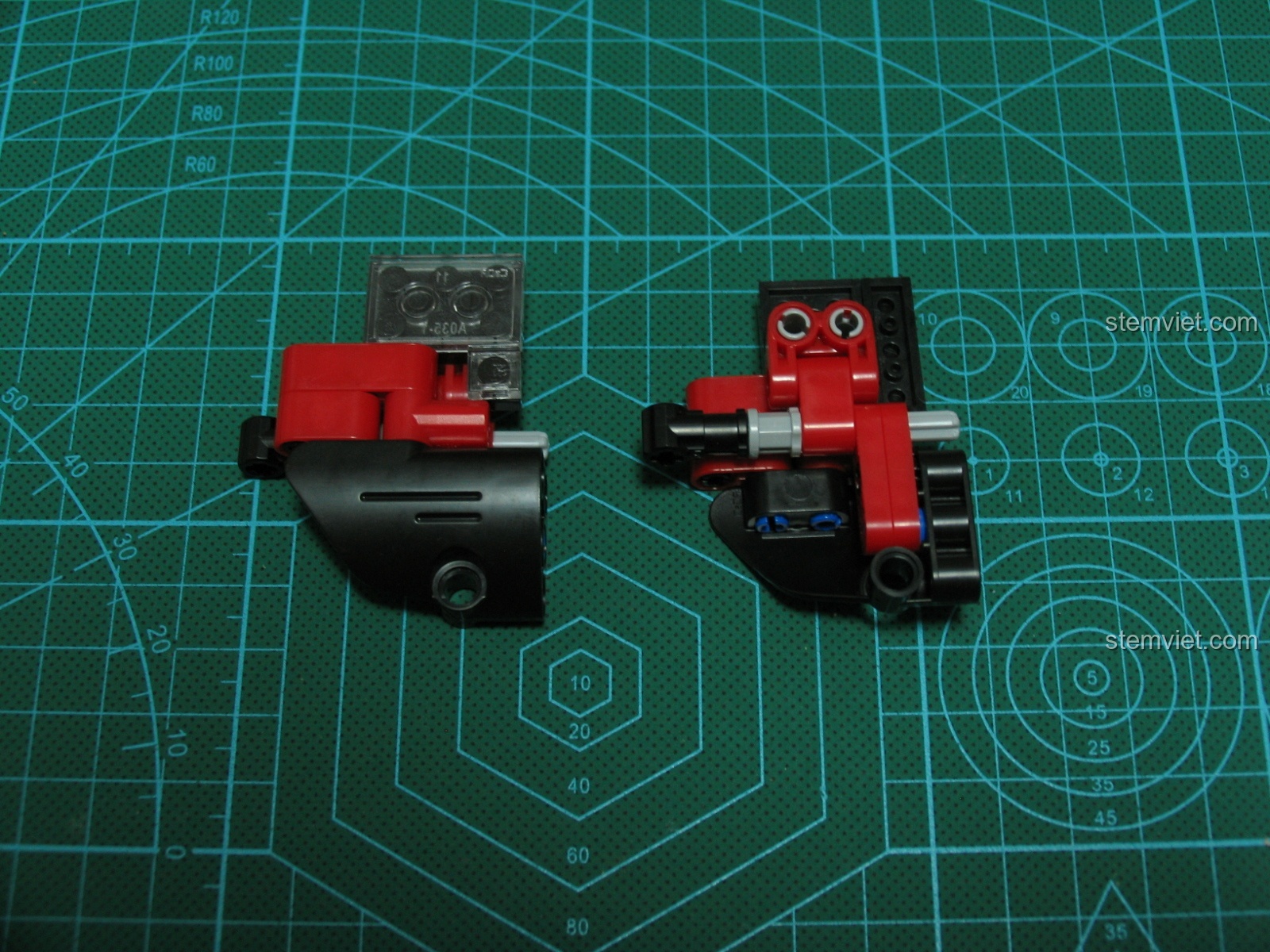 Phần mặt trước của xe bán tải CaDA C51005 sau khi lắp ráp, bao gồm lưới tản nhiệt và cụm đèn pha.