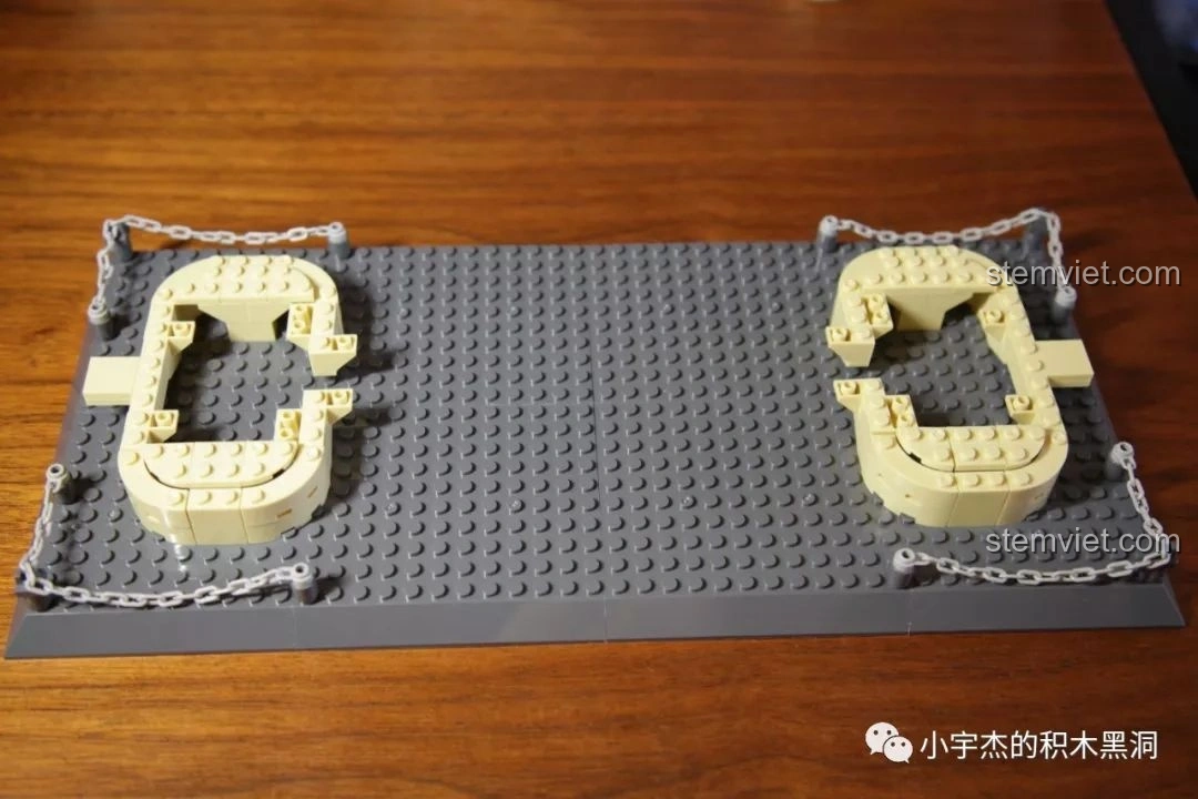 Bắt đầu lắp ráp các trụ cầu của mô hình WANGE 4219 Cầu Tháp Luân Đôn.