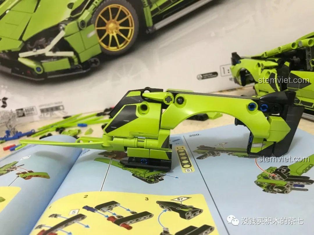 Cửa xe cánh chim kinh điển của bộ khối lắp ghép Siêu xe Lamborghini Sián FKP 37 Meiji Blocks 8600, tính năng nổi bật, phù hợp bé trai 6 tuổi, chất lượng cao