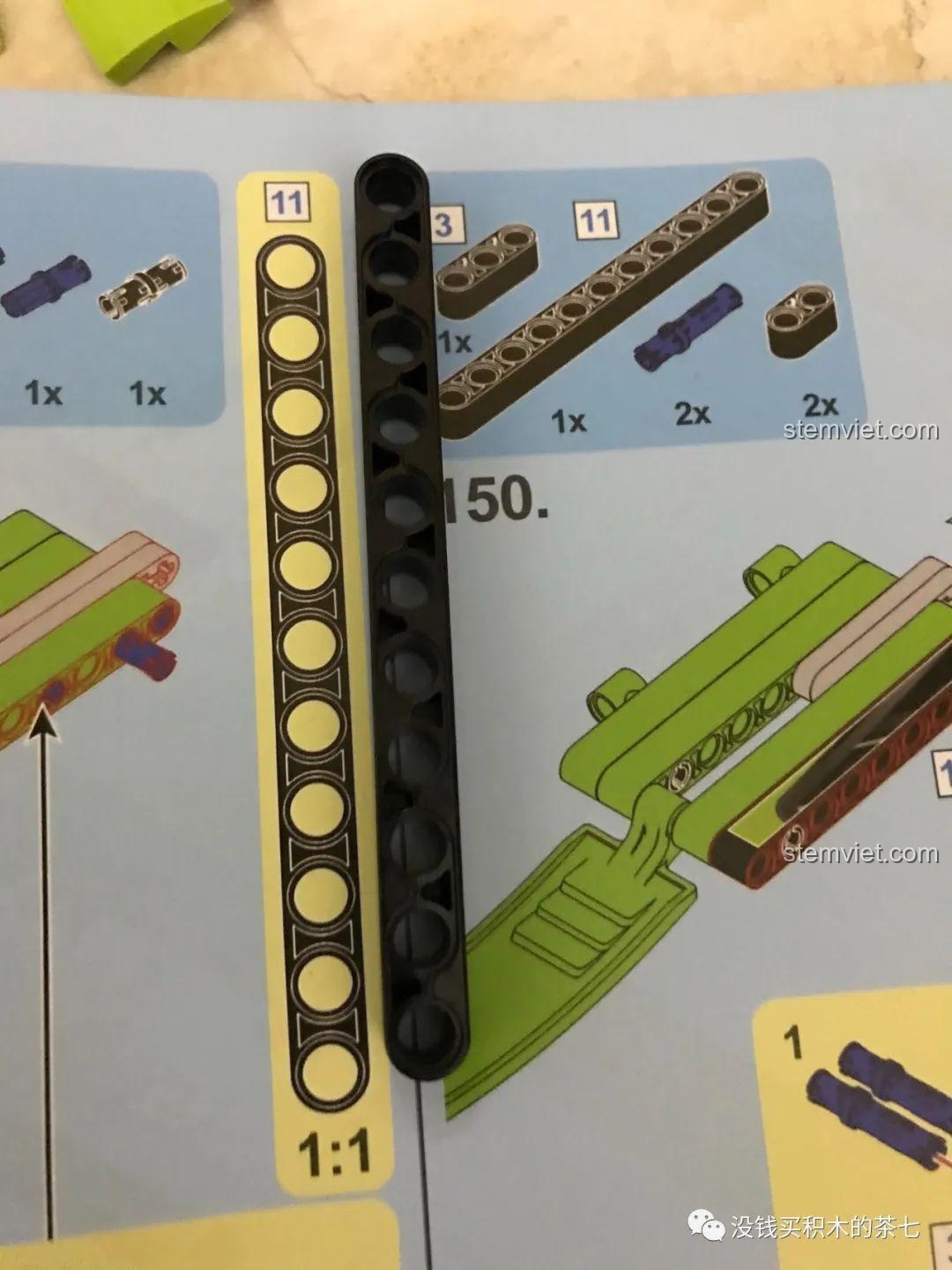 Ghế ngồi đã hoàn thiện, sẵn sàng cho việc dán decal và lắp vỏ ngoài của bộ lắp ráp Lamborghini Sián FKP 37 Meiji Blocks 8600, phù hợp bé trai 6 tuổi, đáng tiền