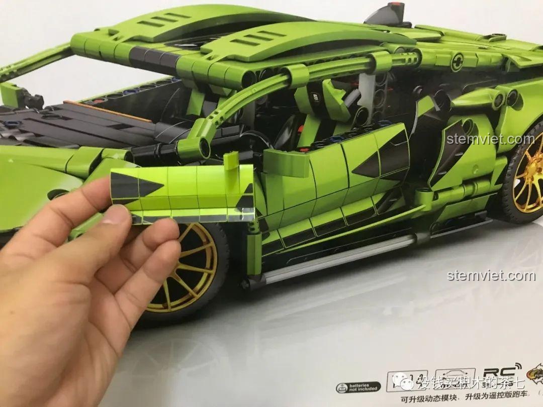 Các chi tiết nhỏ trên vỏ ngoài bộ khối lắp ghép Siêu xe Lamborghini Sián FKP 37 Meiji Blocks 8600, tạo nên vẻ ngoài hoàn chỉnh, phù hợp bé trai 6 tuổi, chất lượng cao