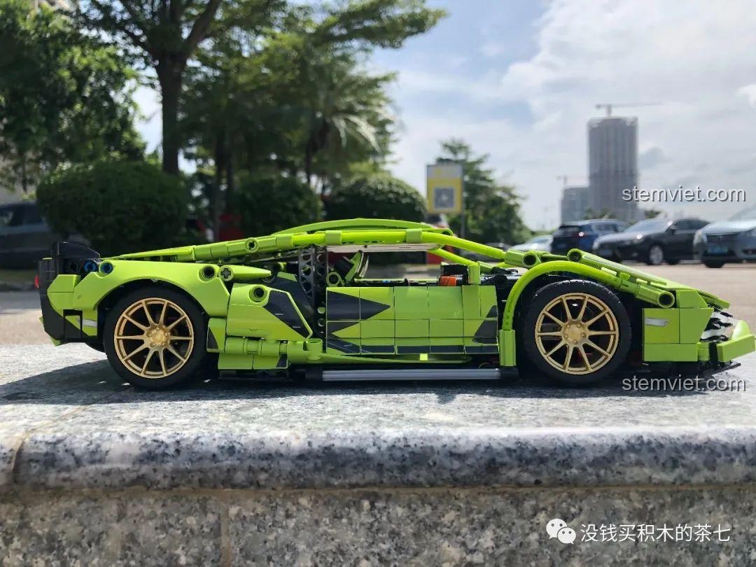 Mô hình hoàn thiện bộ lắp ráp Lamborghini Sián FKP 37 Meiji Blocks 8600, góc nhìn phía sau, phù hợp bé trai 6 tuổi, đáng tiền